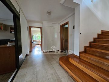 Gran casa en Bosques de Montemar