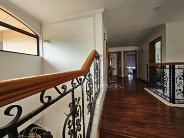 Gran casa en Bosques de Montemar