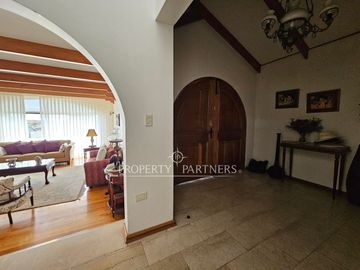 Gran casa en Bosques de Montemar