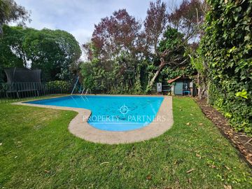 Gran casa en Bosques de Montemar
