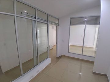 ARRIENDO de CASA COMERCIAL en NEIVA
