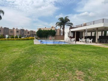 Casa en fracc. en venta $1,800,000,00 cuautlancingo, Pue.