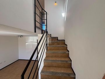 Casa en fracc. en venta $1,800,000,00 cuautlancingo, Pue.