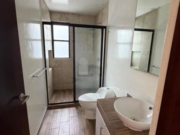 Departamento en renta planta baja zona de Tequis