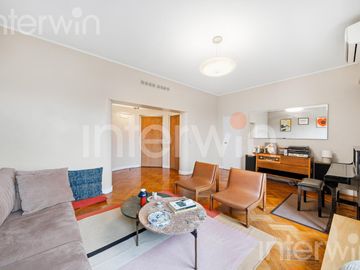 Departamento en VENTA de 3 ambientes con cochera en el edificio Kavanagh - Retiro.