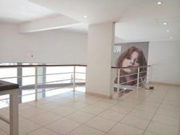 Local en alquiler 46Plaza