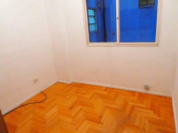 Ortega y Gasset 1600: Alquiler 2 amb cocina y baño completos.-