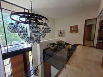 Residencia amueblada en renta | Estilo moderno maya | Yucatán Country Club