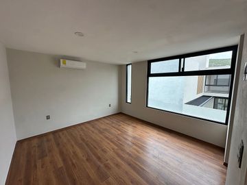 Casa en venta en Monterra, Pedregal, San Luis Potosí