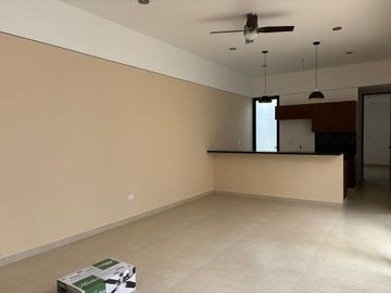 RENTA CASA EN TEMOZON