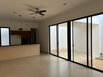 RENTA CASA EN TEMOZON