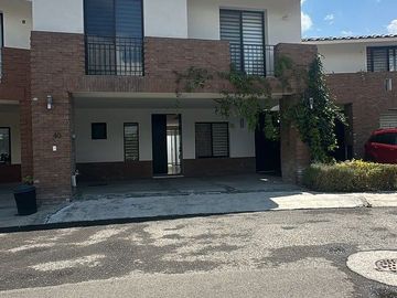 Renta Casa Querétaro, Juriquilla, Cumbres del Lago