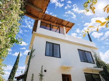 Casa con casita independiente a 15 minutos del Centro de San Miguel de Allende