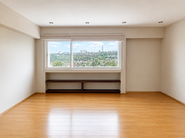 AMPLÍSIMO DEPARTAMENTO CON LINDA VISTA