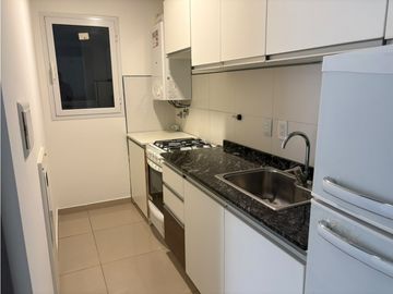 VENTA DEPARTAMENTO 1 DORMITORIO AMOBLADO Y EQUIPADO CENTRO CARLOS PAZ