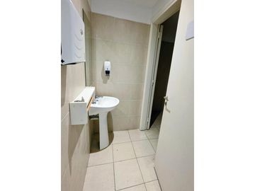 ALQUILER SEMIPISO OFICINA - ZONA GUEMES