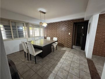 PH VENTA LA PLATA 2 DORMITORIOS, PATIO APTO BANCO