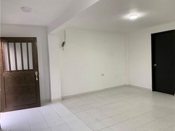 SE RENTA APARTA ESTUDIO - LOCAL SECTOR ALFONSO LOPEZ (IN-465)