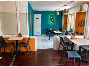 Se arrienda local comercial en La Matuna, Cartagena de Indias