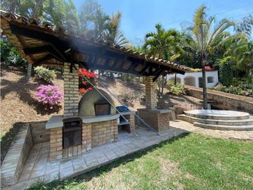Venta casa Colinas de arroyo hondo parcelacion yumbo
