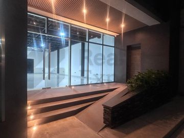 Edificio - Oficinas en Renta en Cumbres 1 Sector