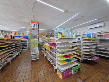 Edificio Mixto en Venta en Cumbres 3er sector