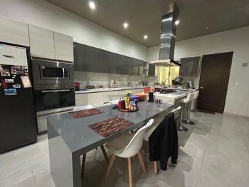 Casas en Venta en Rincón de San Jerónimo