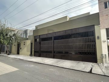 Casas en Venta en Rincón de San Jerónimo