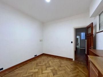3 Amb Apto Prof y/o Vivienda Microcentro