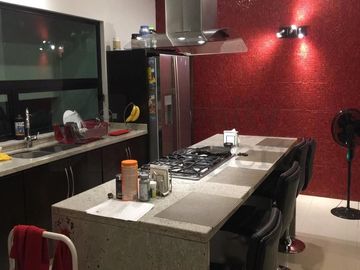 Casas en Venta en Bosques de Valle Alto