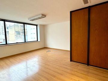 Oficina 240m2 Alquiler - Microcentro - 2 cocheras