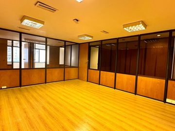 Oficina 240m2 Alquiler - Microcentro - 2 cocheras