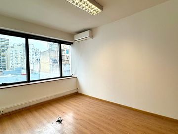 Oficina 240m2 Alquiler - Microcentro - 2 cocheras