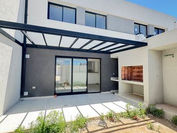 VENTA DUPLEX Umbra Housing BoutiqueZONA SUR