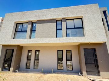 VENTA DUPLEX Umbra Housing BoutiqueZONA SUR