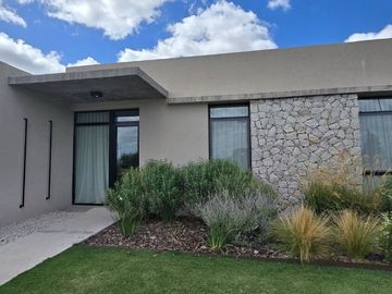 Lote de 602 m² en Las Victorias - CANNIING