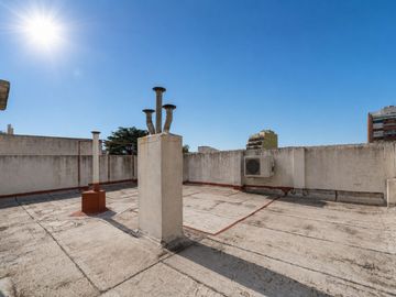 VENTA DPTO 3 AMB. BALCÓN FRENTE PLAZA ARENALES