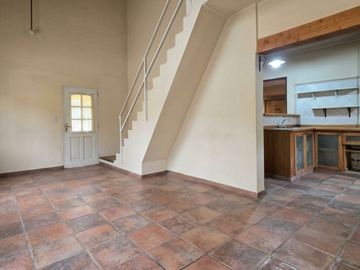 VENTA DE CASA A REFFACIONAR IDEAL INVERSOR