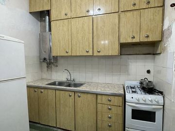 VENTA CASA LOTE PROPIO 3 AMB PATIO Y TERRAZA