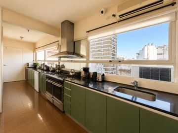 Venta 5 amb dependencia Recoleta Balcon PERMUTA