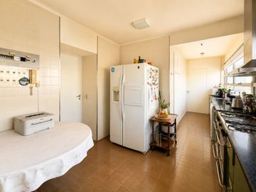 Venta 5 amb dependencia Recoleta Balcon PERMUTA