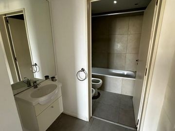 VENTA MONOAMBIENTE VILLA CRESPO COCHERA Y PARRILLA