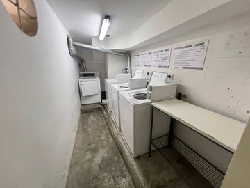 VENTA DEPARTAMENTO 2 AMBIENTES MUCHA LUZ POMPEYA