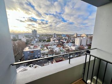 VENTA DEPARTAMENTO 2 AMBIENTES MUCHA LUZ POMPEYA