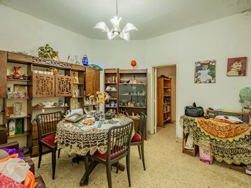 Venta 4 PH a refaccionar-Local-Cochera-lote propio