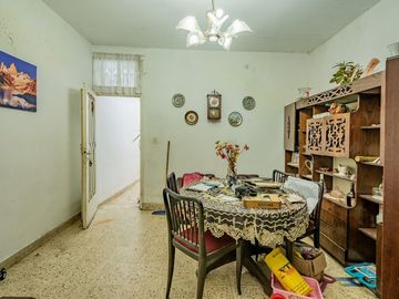 Venta 4 PH a refaccionar-Local-Cochera-lote propio