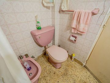 Venta 4 PH a refaccionar-Local-Cochera-lote propio