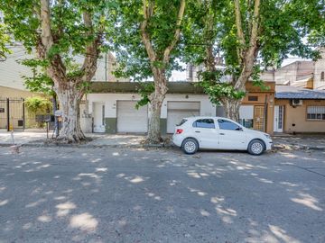 Venta 4 PH a refaccionar-Local-Cochera-lote propio
