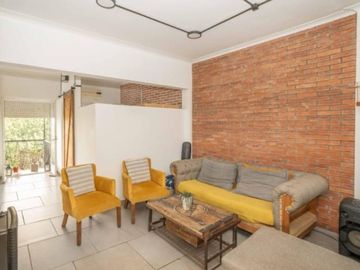 VENTA DEPARTAMENTO 4 AMBIENTES EN DEVOTO C BALCON
