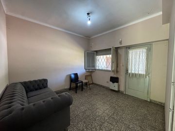 VENTA CASA 4AMB PADUA ESTACION CON PARQUE LIBRE